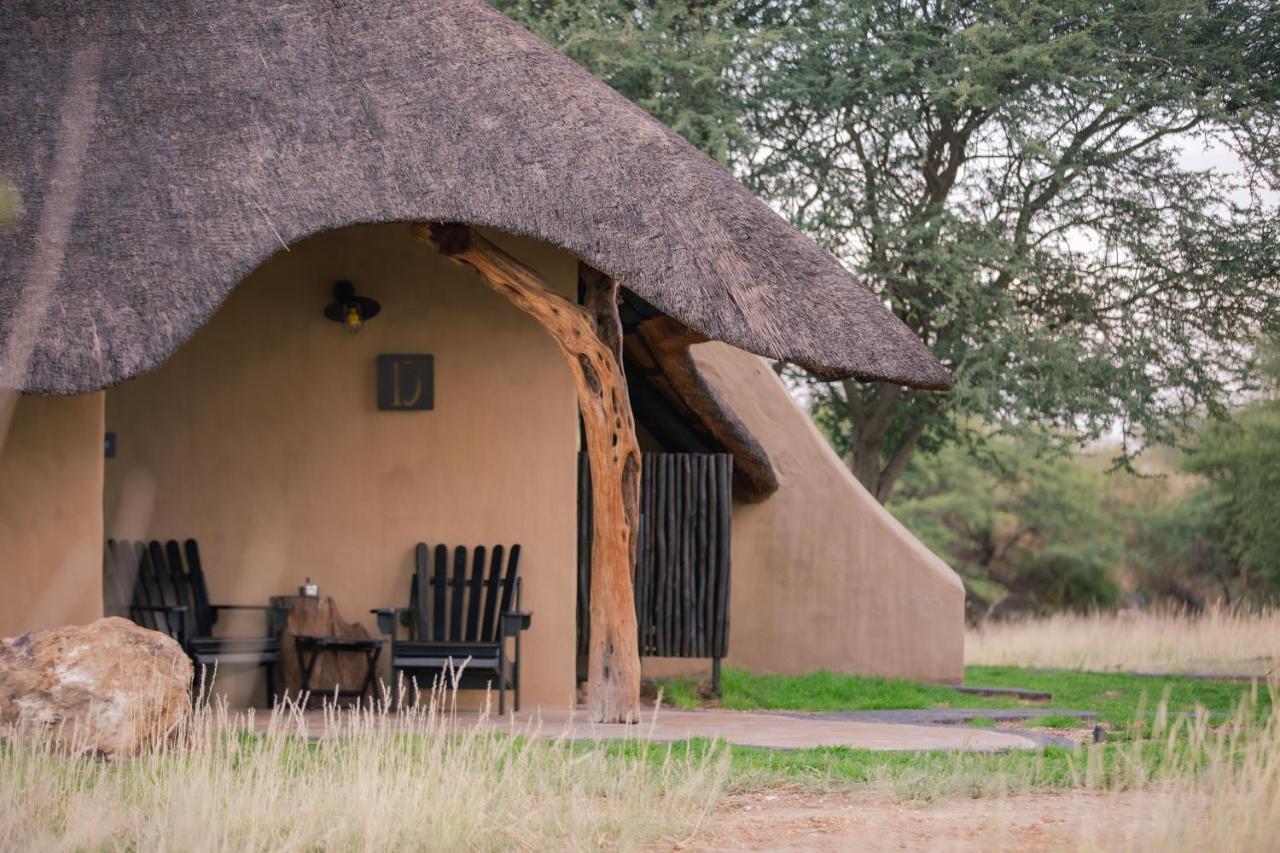 Okapuka Safari Lodge Windhoek Exterior photo